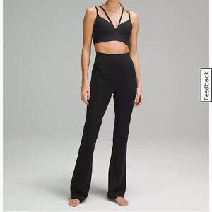 Groove Nulu Super-High-Rise Flared Pant
Regular